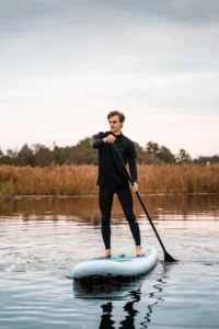 Moai 10'6 SUP-Board auf ruhigem Wasser
